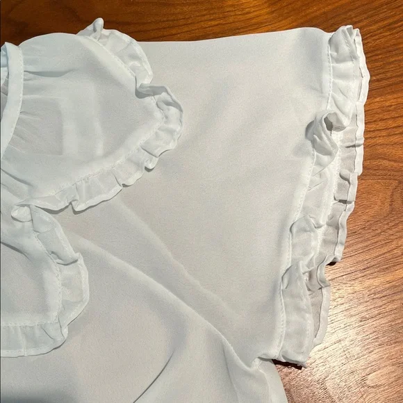 Max Studio White Ruffle Top Size M - Picture 13 of 13